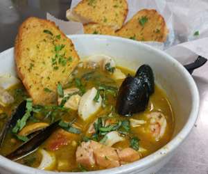 chioppino